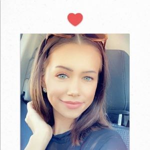 Meet your Posher, Gabrielle